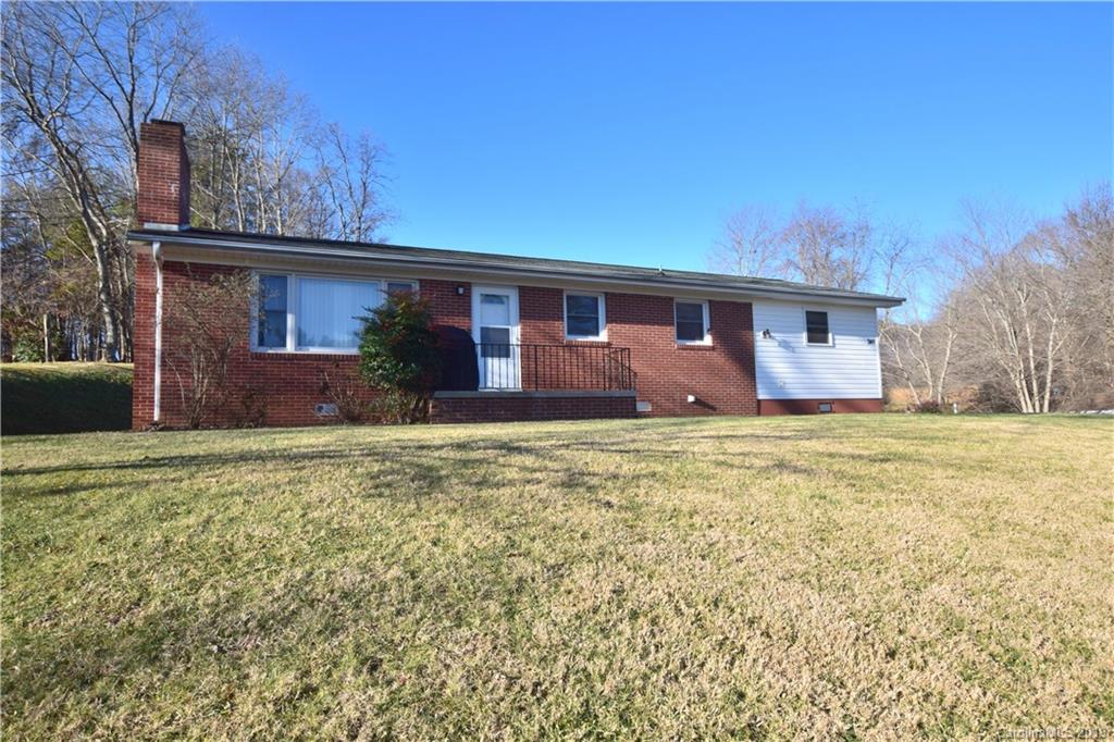 745 N Morgan Branch Road Candler NC 28715
