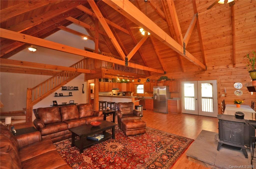 162 Mcdaris Cove Road Weaverville NC 28787