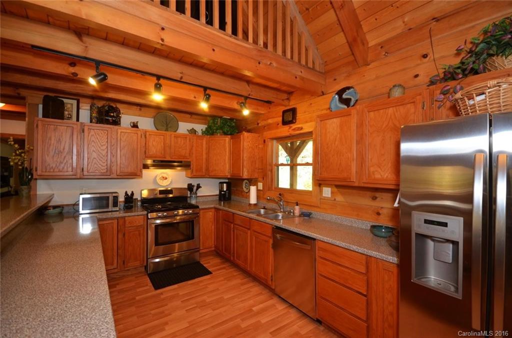 162 Mcdaris Cove Road Weaverville NC 28787