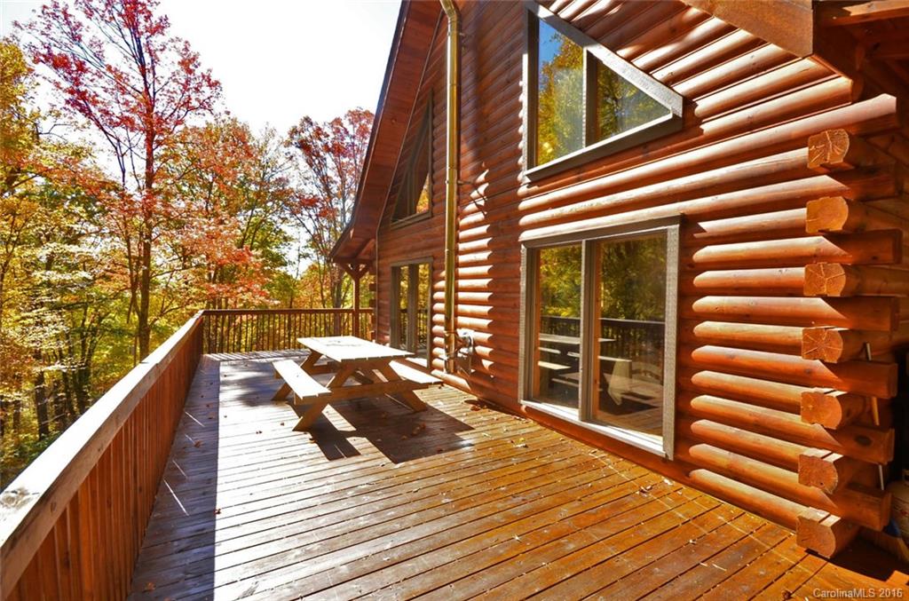 162 Mcdaris Cove Road Weaverville NC 28787