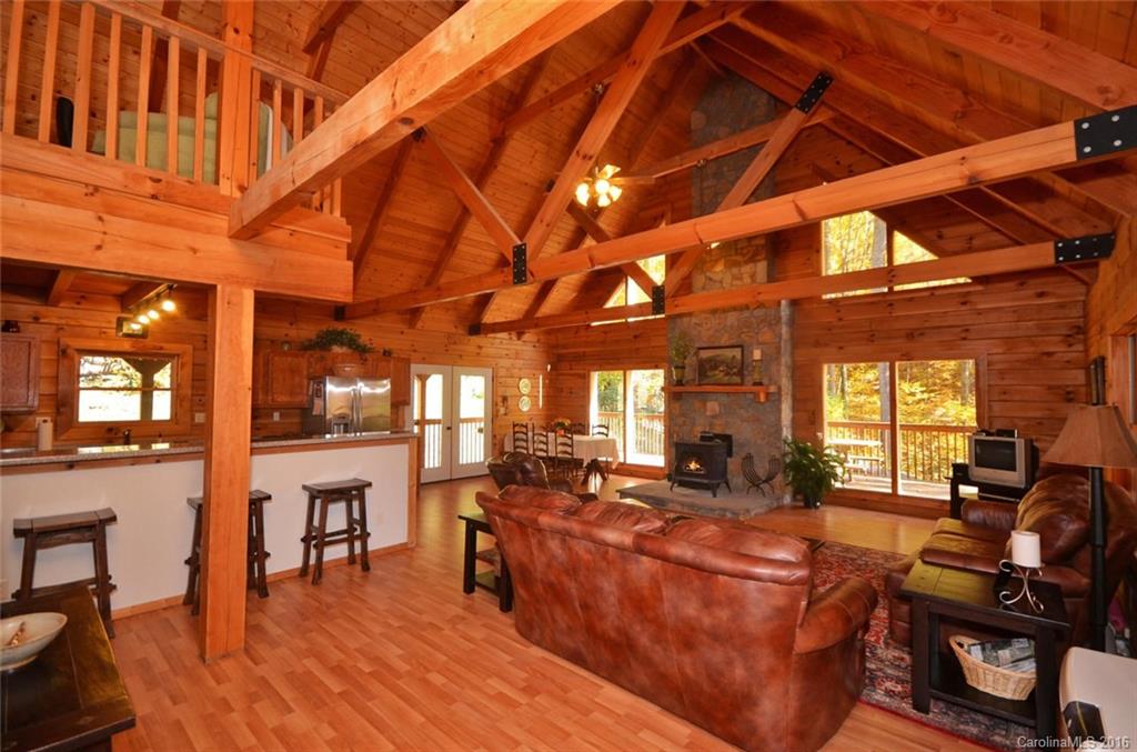 162 Mcdaris Cove Road Weaverville NC 28787