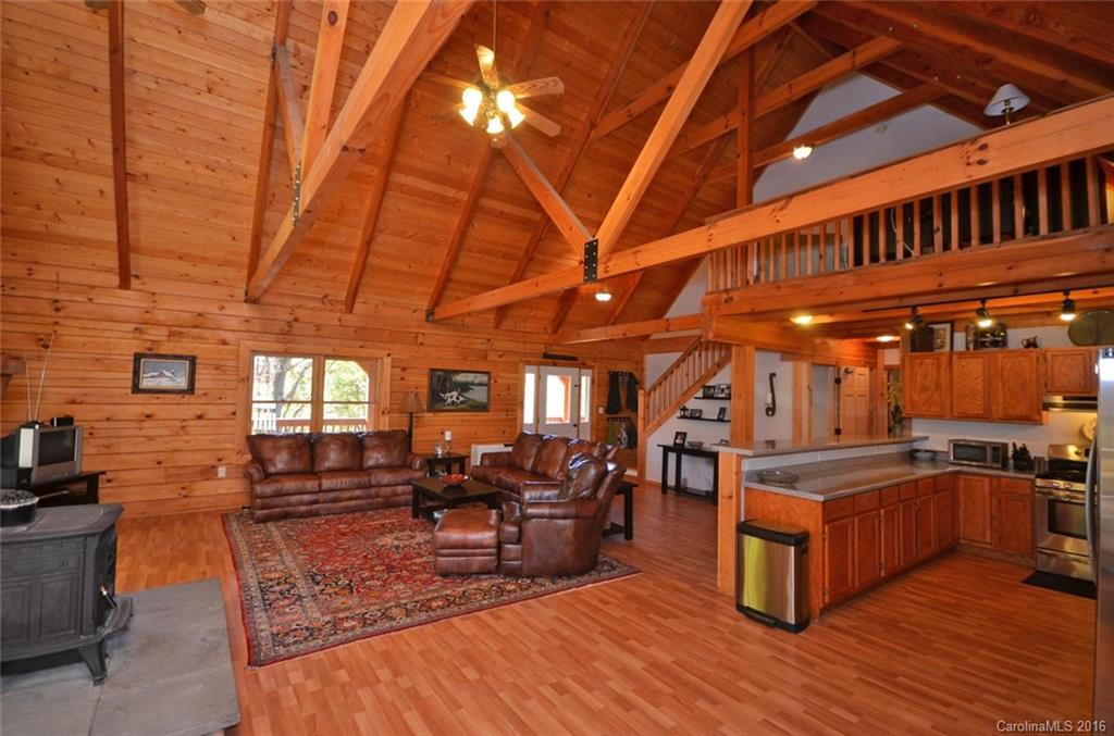 162 Mcdaris Cove Road Weaverville NC 28787
