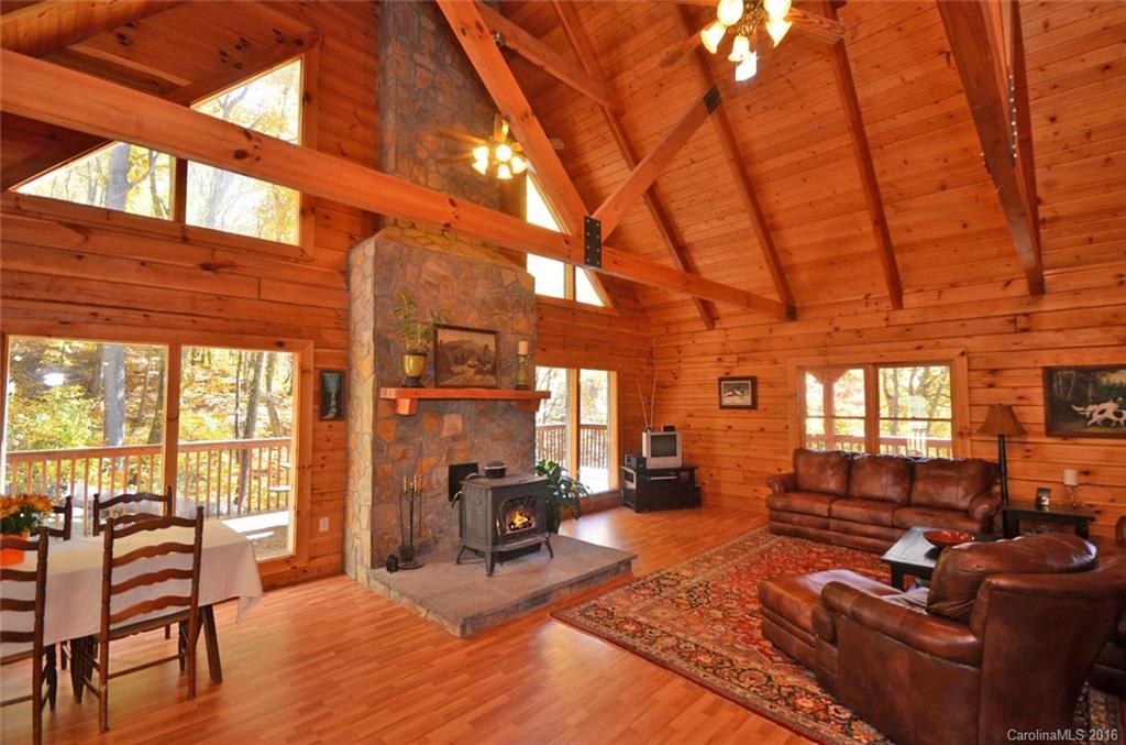 162 Mcdaris Cove Road Weaverville NC 28787