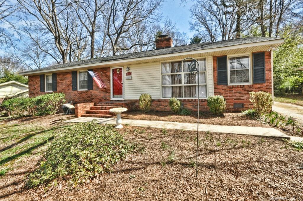5116 Wedgewood Drive Charlotte NC 28210