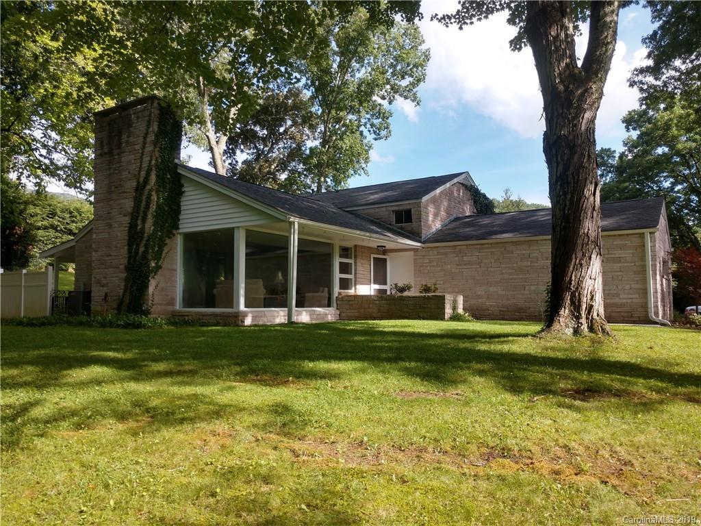 103 Surrey Road Waynesville NC 28786