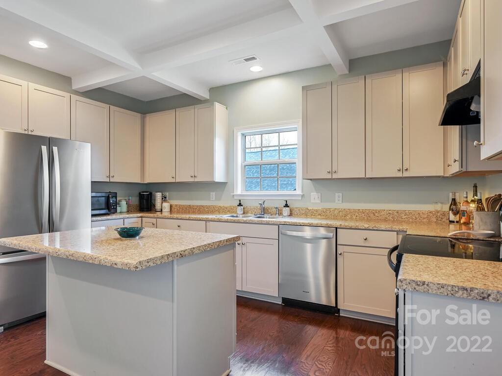 510 Rosebud Orchid Way Weaverville NC 28787