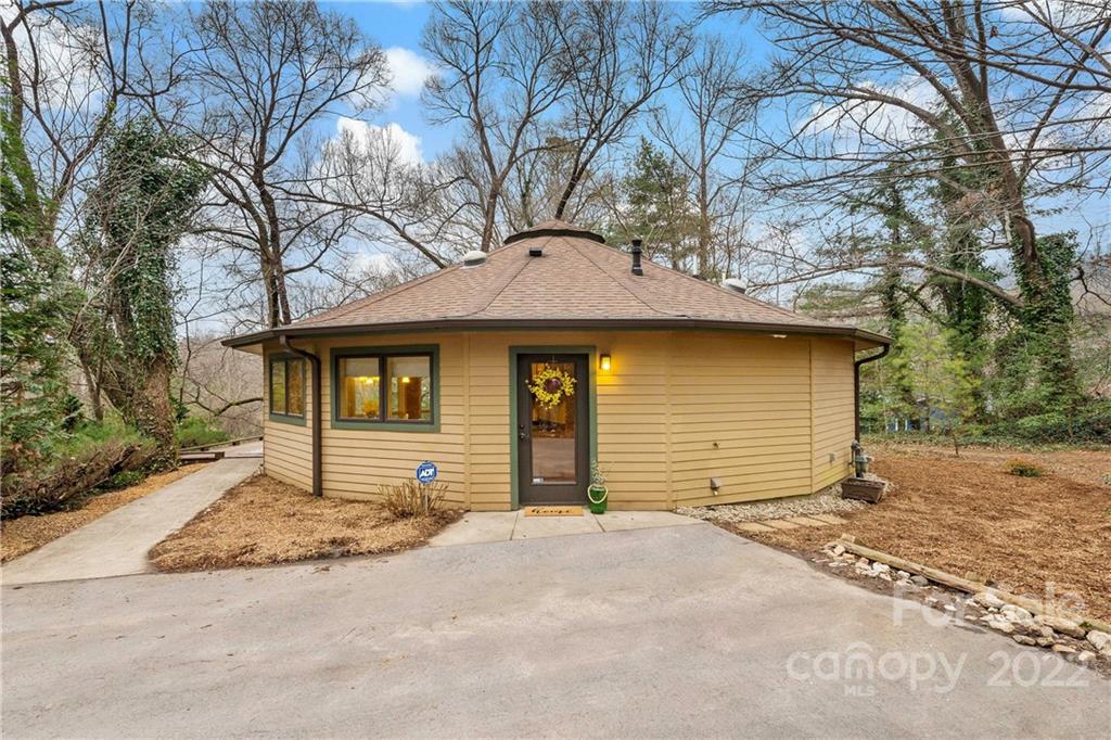 174a Weston Road Arden NC 28704