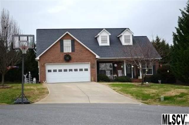 2223 Hedgerow Circle Hickory NC 28601