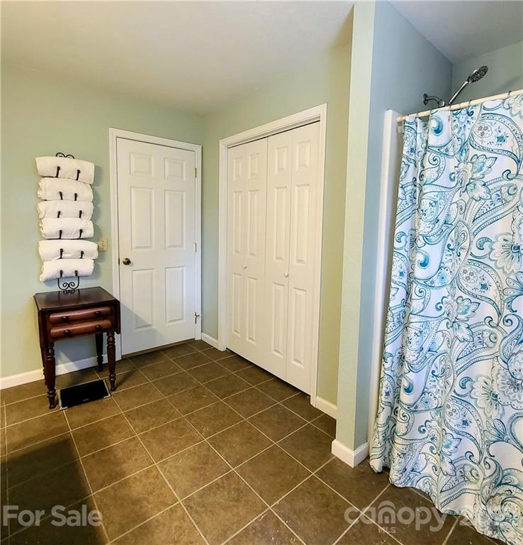 693 Blackberry Ridge Road Burnsville NC 28714
