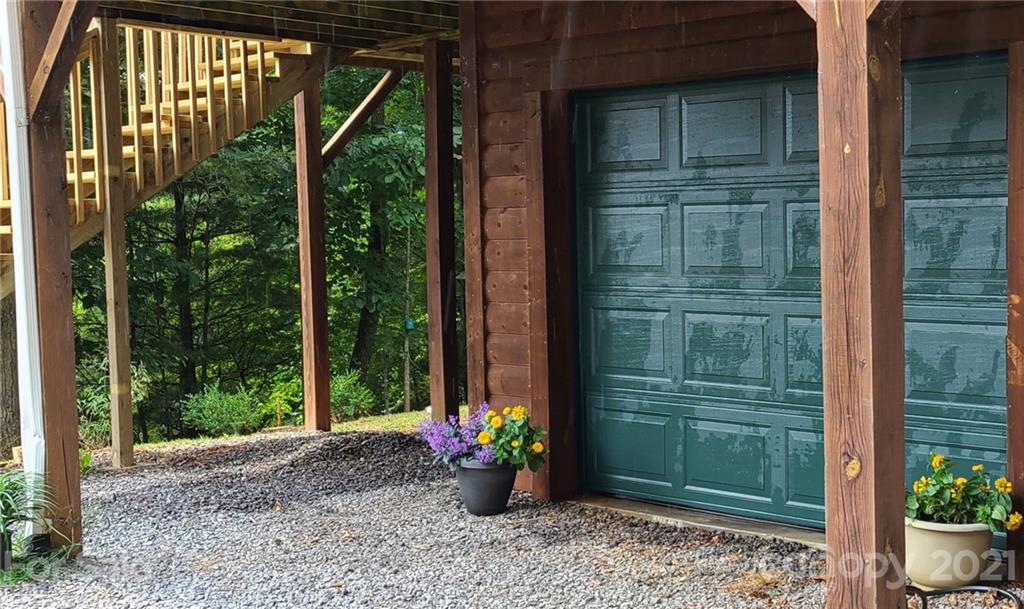 693 Blackberry Ridge Road Burnsville NC 28714