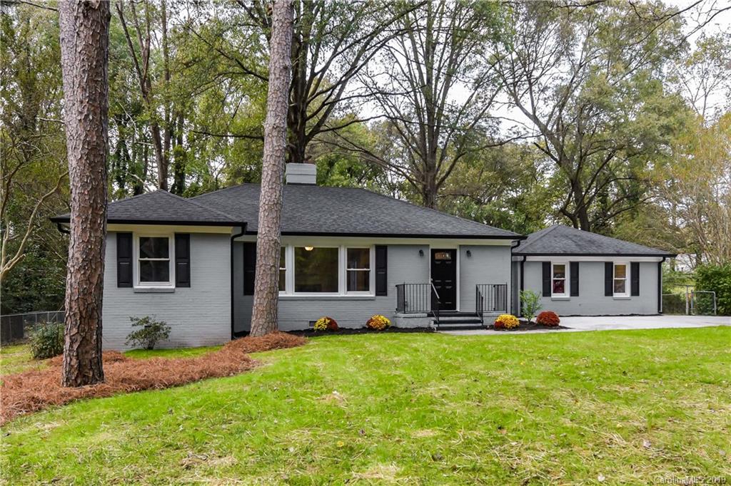 1415 Crystal Road Charlotte NC 28205