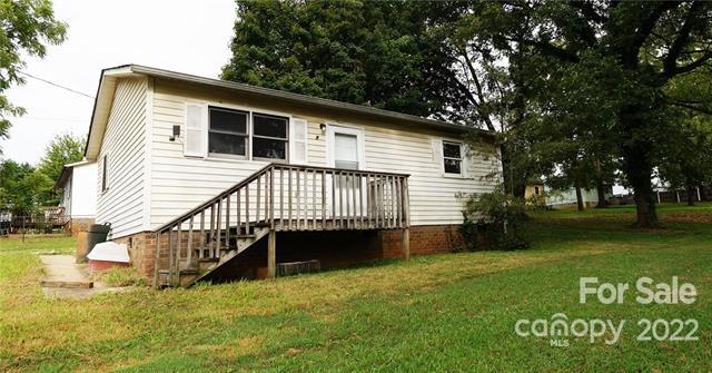 408 E 11th Street Newton NC 28658