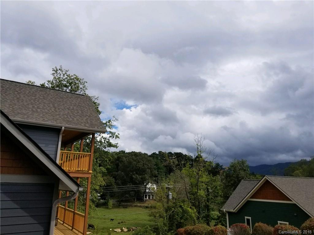 9 Feather Ridge Road Asheville NC 28805