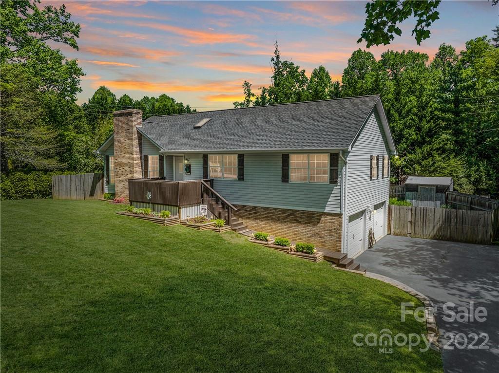 111 Brandymill Loop Etowah NC 28729