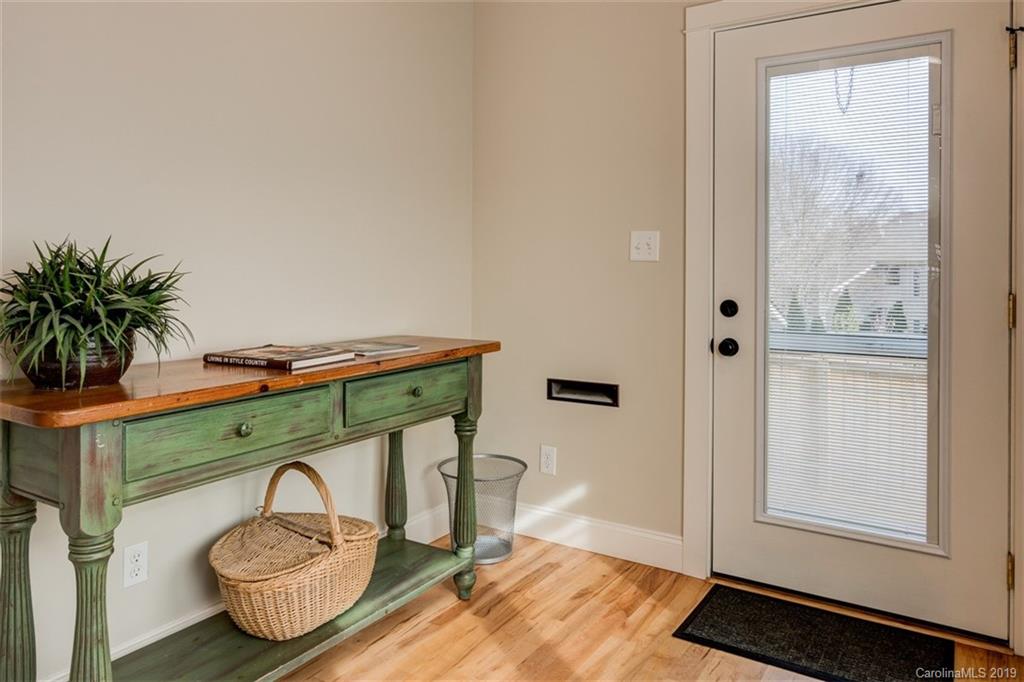 21 Crescent Street Asheville NC 28801