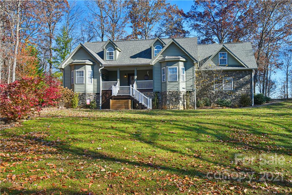 50 Vintage Road Candler NC 28715