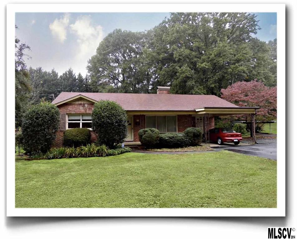 1365 4th Street NW Hickory NC 28601