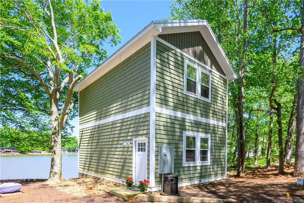 1745 Waterford Pointe Road Lexington NC 27292