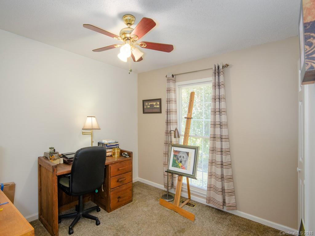 2 Primrose Lane Asheville NC 28805