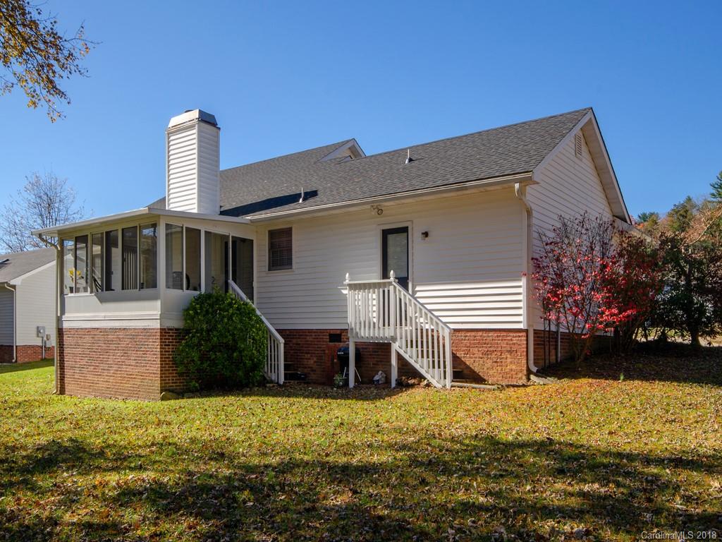 2 Primrose Lane Asheville NC 28805