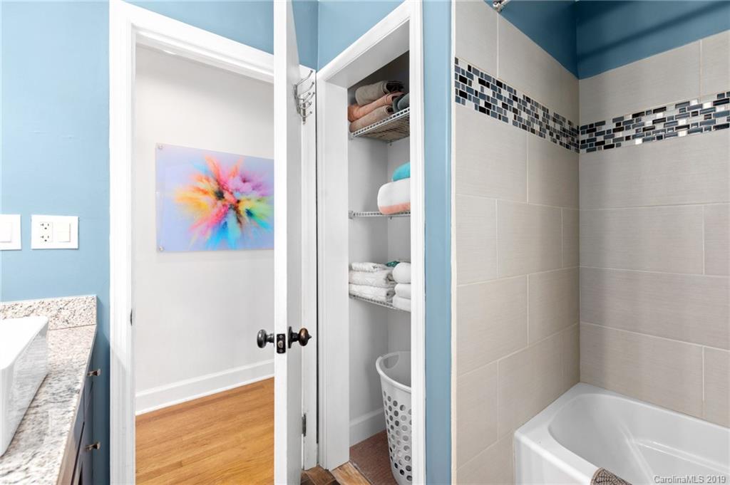 763 Asbury Road Candler NC 28715