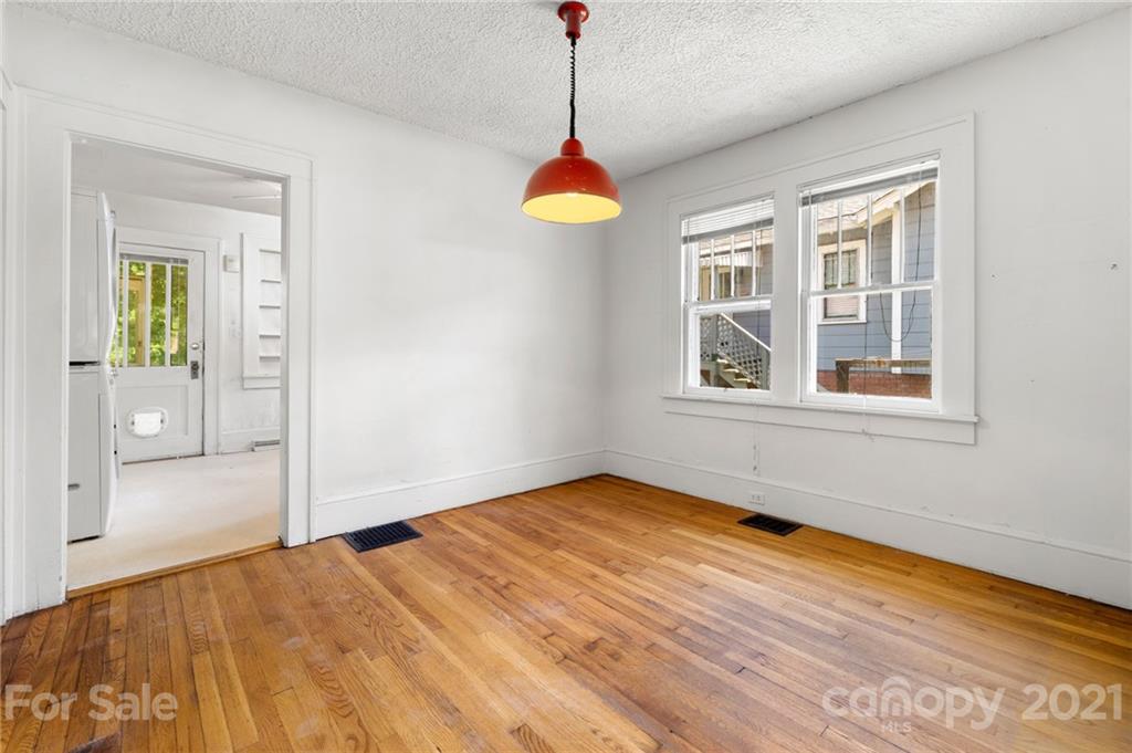 34 Harvard Place Asheville NC 28806