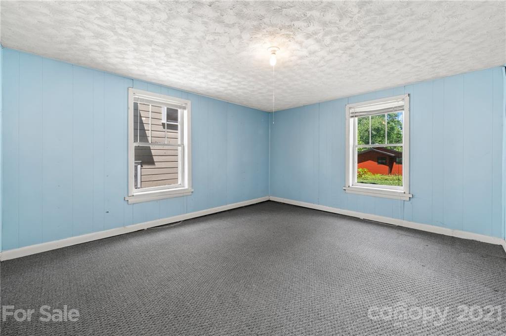 34 Harvard Place Asheville NC 28806