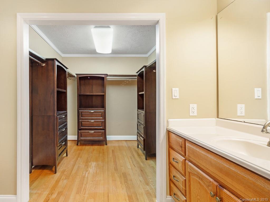 11 Springside Park Asheville NC 28803