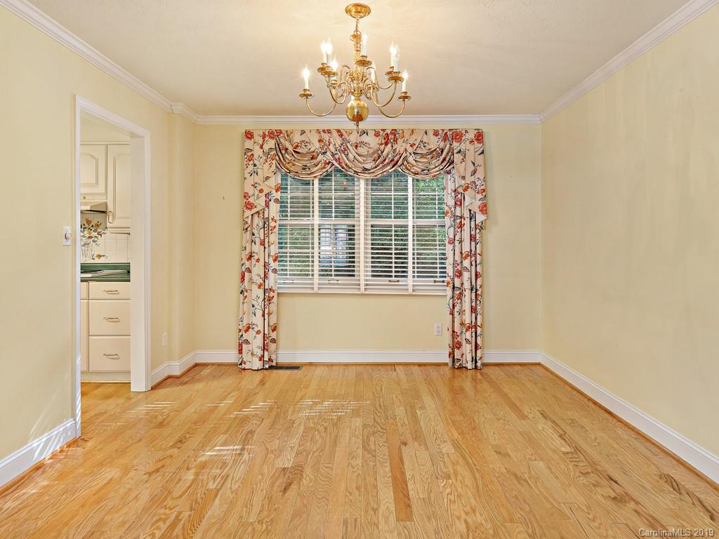 11 Springside Park Asheville NC 28803