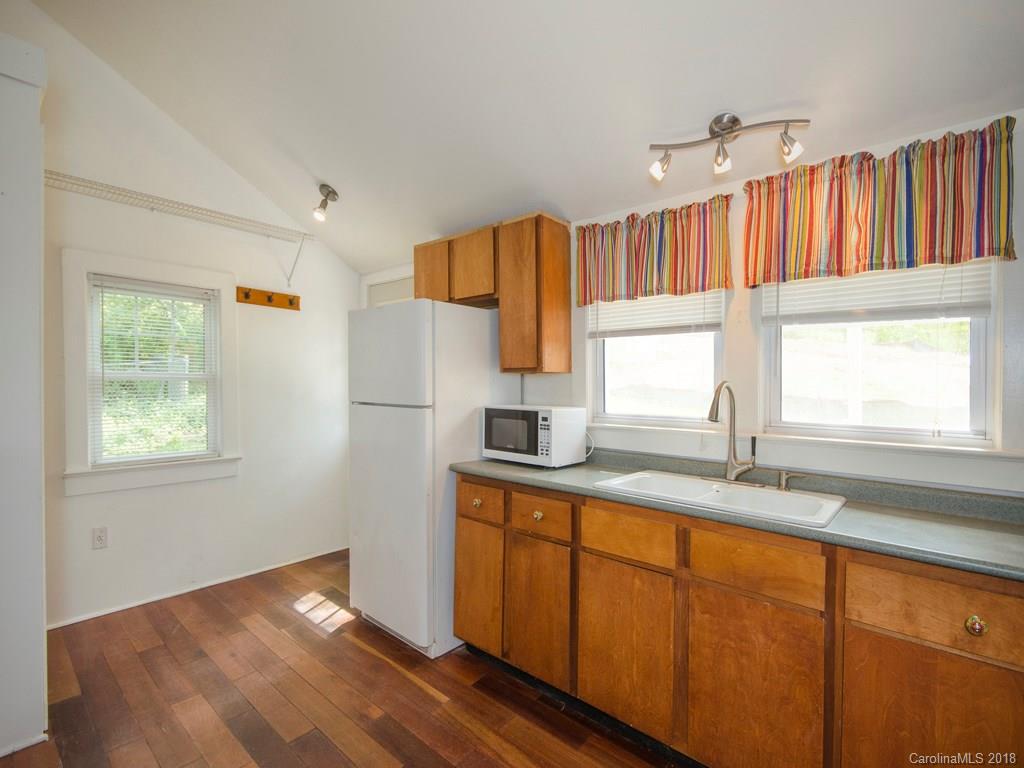 10 Florida Place Asheville NC 28806