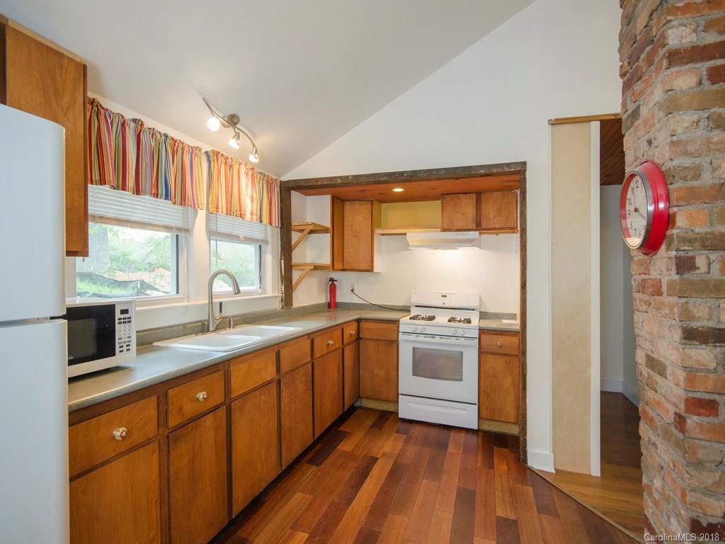 10 Florida Place Asheville NC 28806
