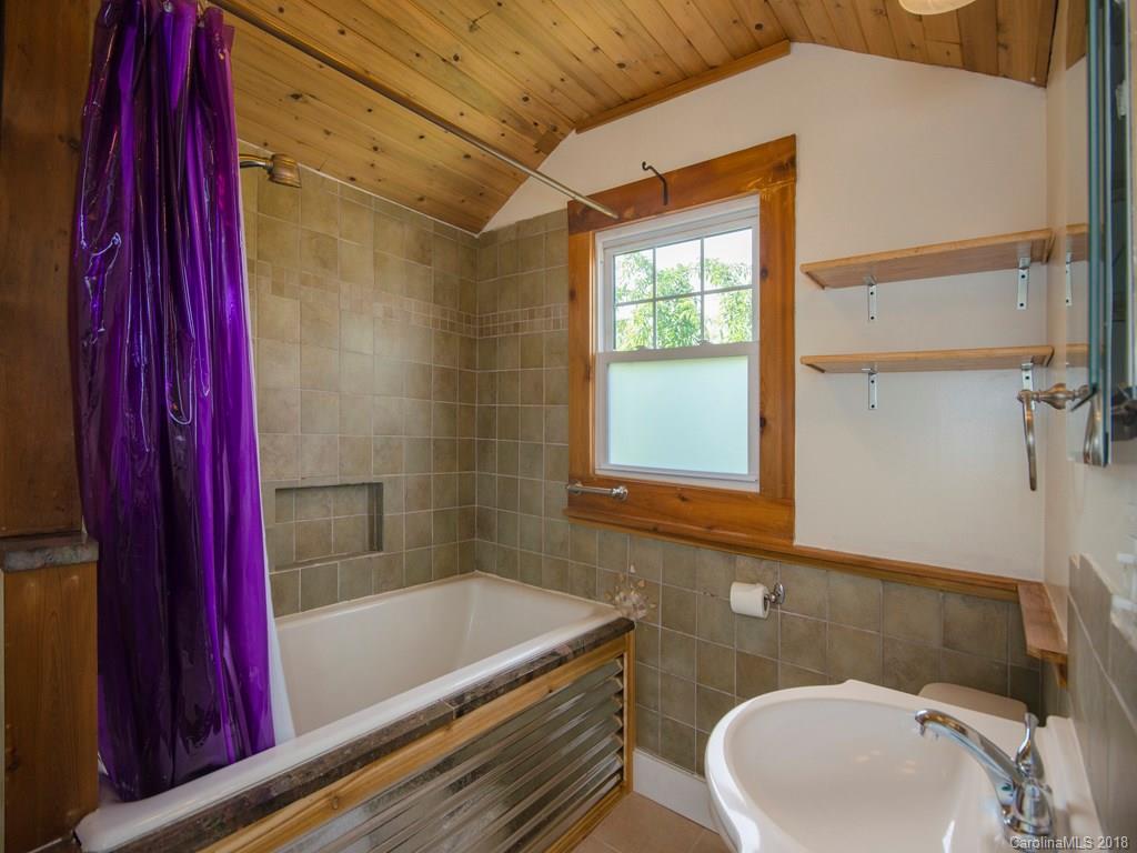 10 Florida Place Asheville NC 28806