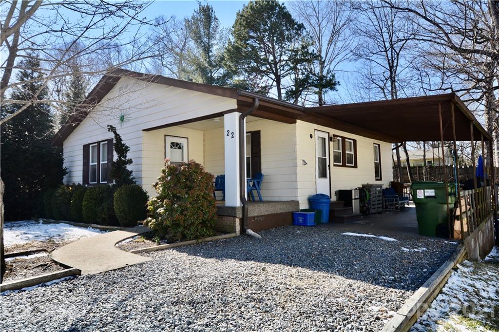 22 Bedford Lane Asheville NC 28803