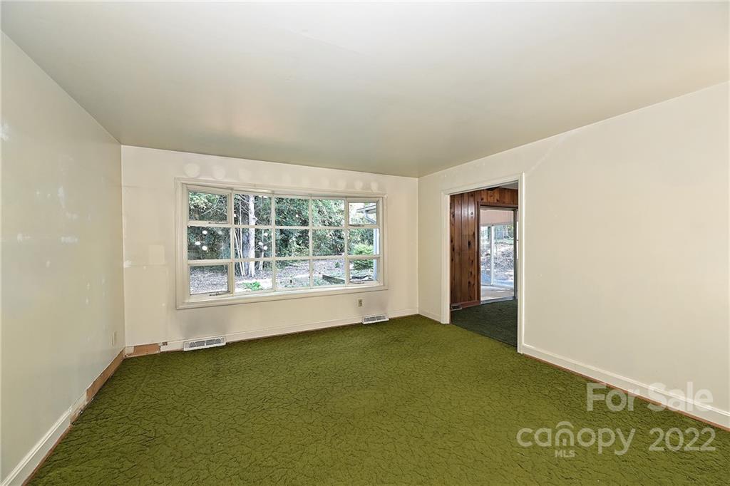 1939 Edgewater Drive Charlotte NC 28210
