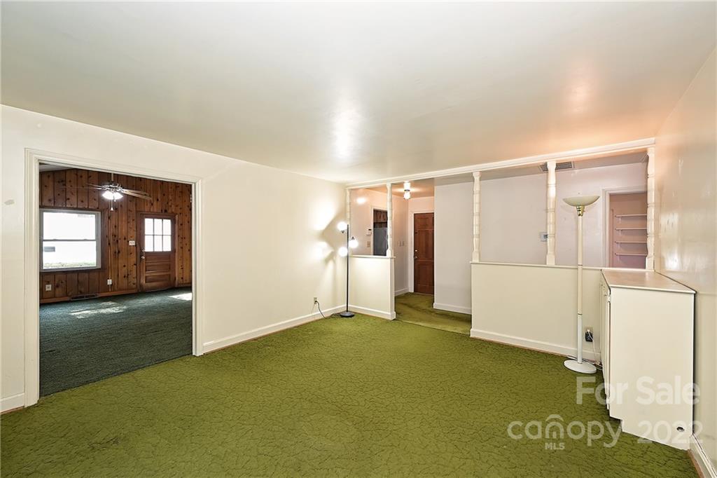 1939 Edgewater Drive Charlotte NC 28210