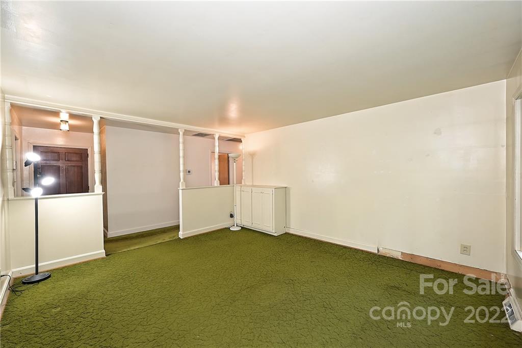1939 Edgewater Drive Charlotte NC 28210