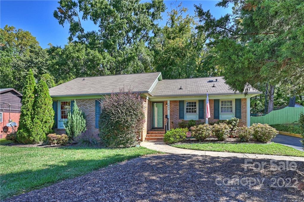 1939 Edgewater Drive Charlotte NC 28210