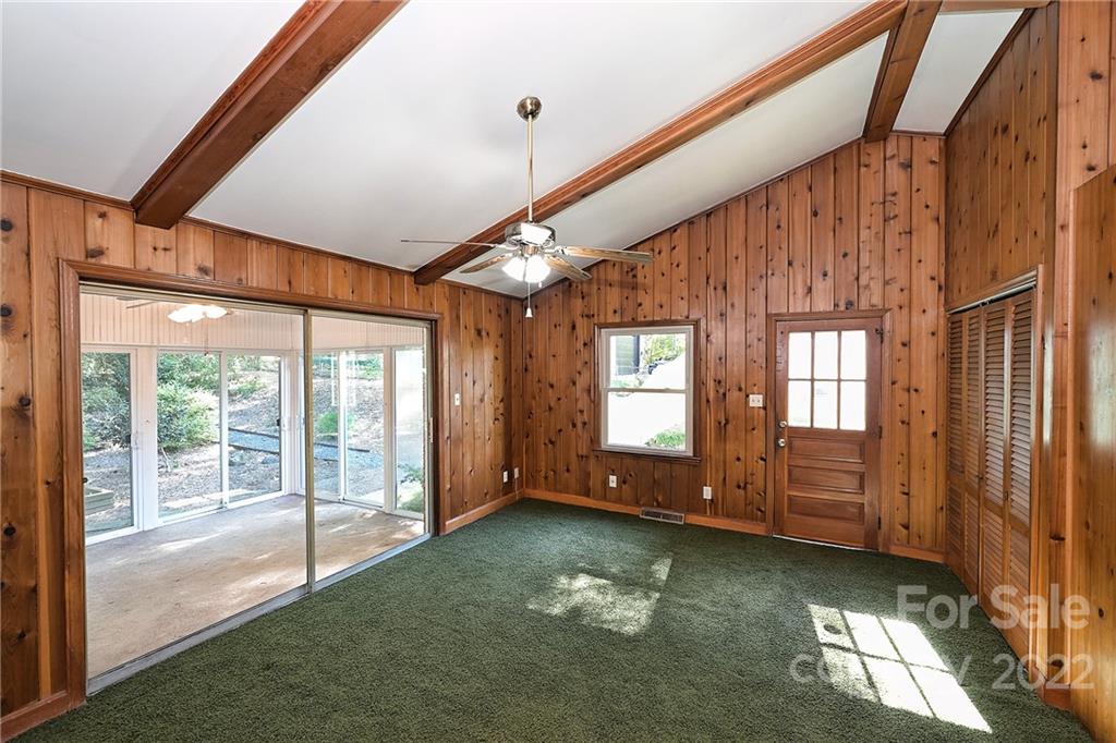 1939 Edgewater Drive Charlotte NC 28210