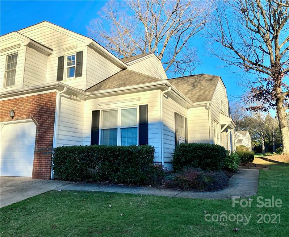 8616 Fox Chase Lane Charlotte NC 28269