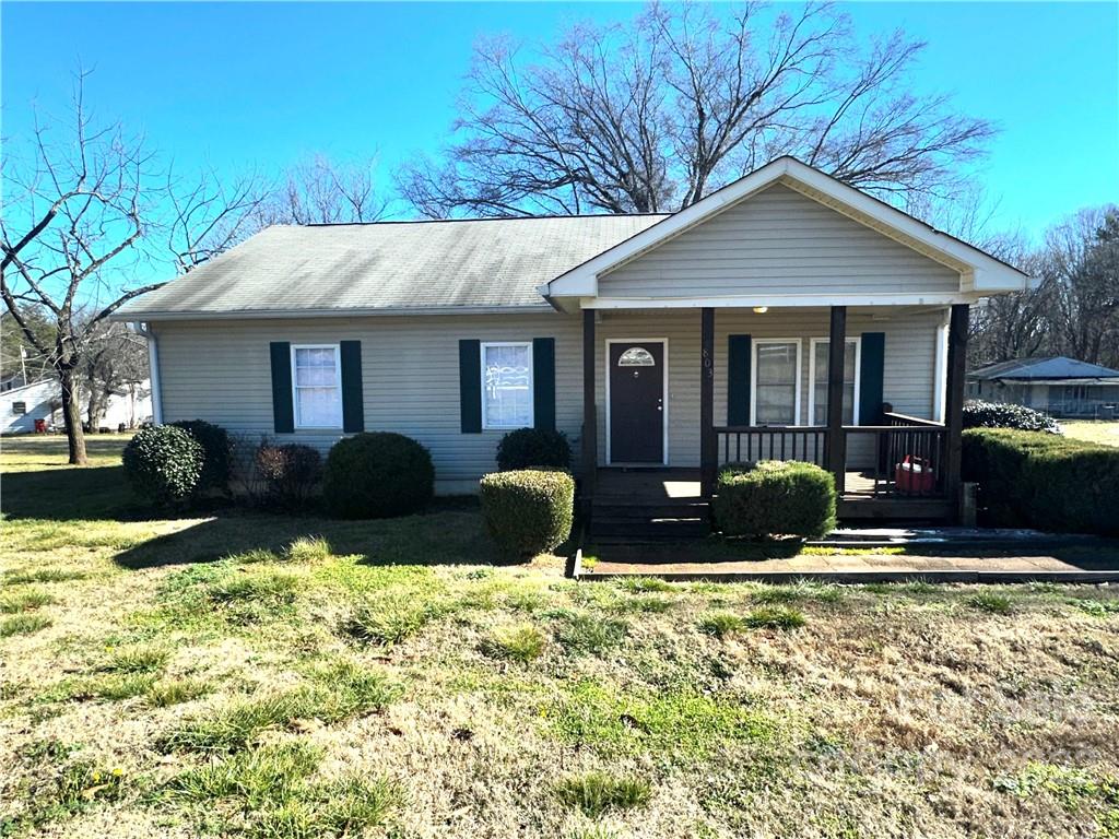 803 Park Drive Statesville NC 28677