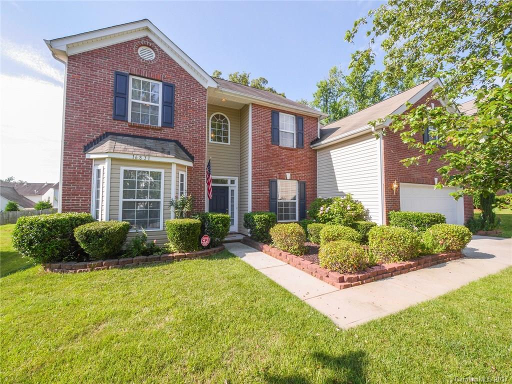 16831 Macanthra Drive Charlotte NC 28213