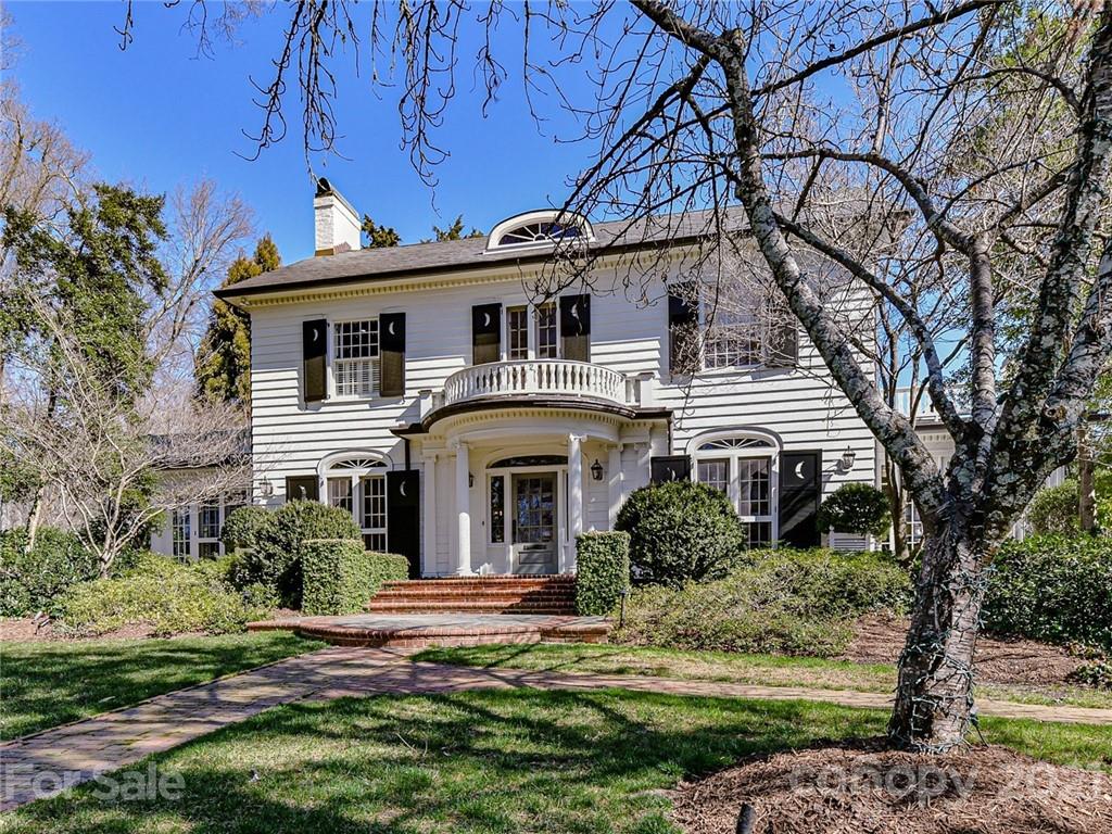1137 Queens Road W Charlotte NC 28207
