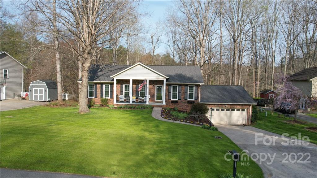 303 New Orleans Boulevard Morganton NC 28655