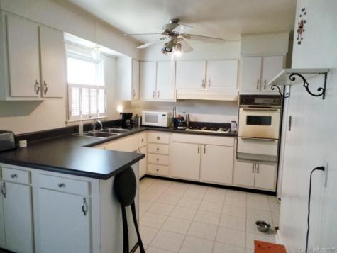 40 Marlowe Drive Asheville NC 28801