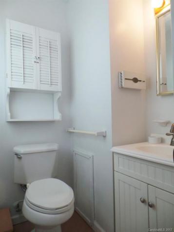 40 Marlowe Drive Asheville NC 28801