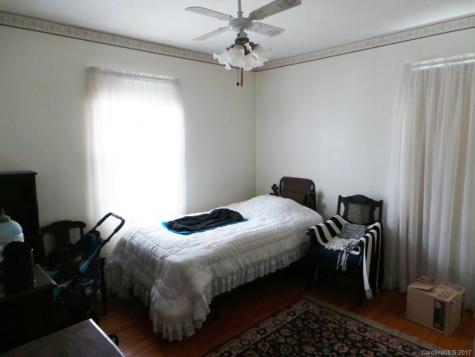 40 Marlowe Drive Asheville NC 28801