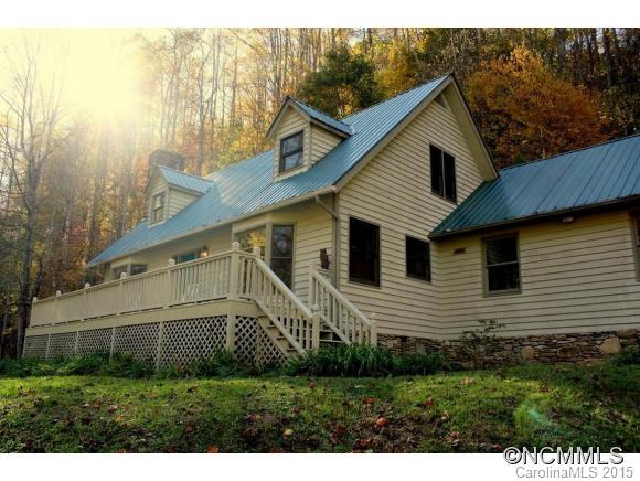 936 Rock House Road Hot Springs NC 28743