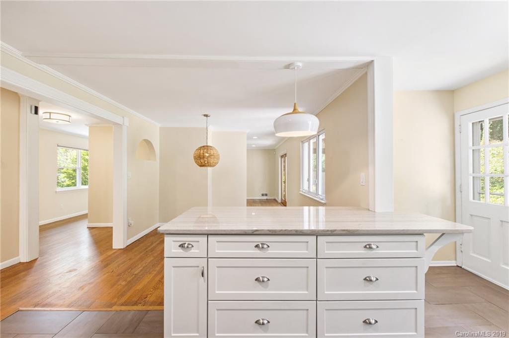 18 Maplewood Road Asheville NC 28804