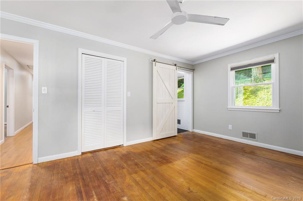 18 Maplewood Road Asheville NC 28804