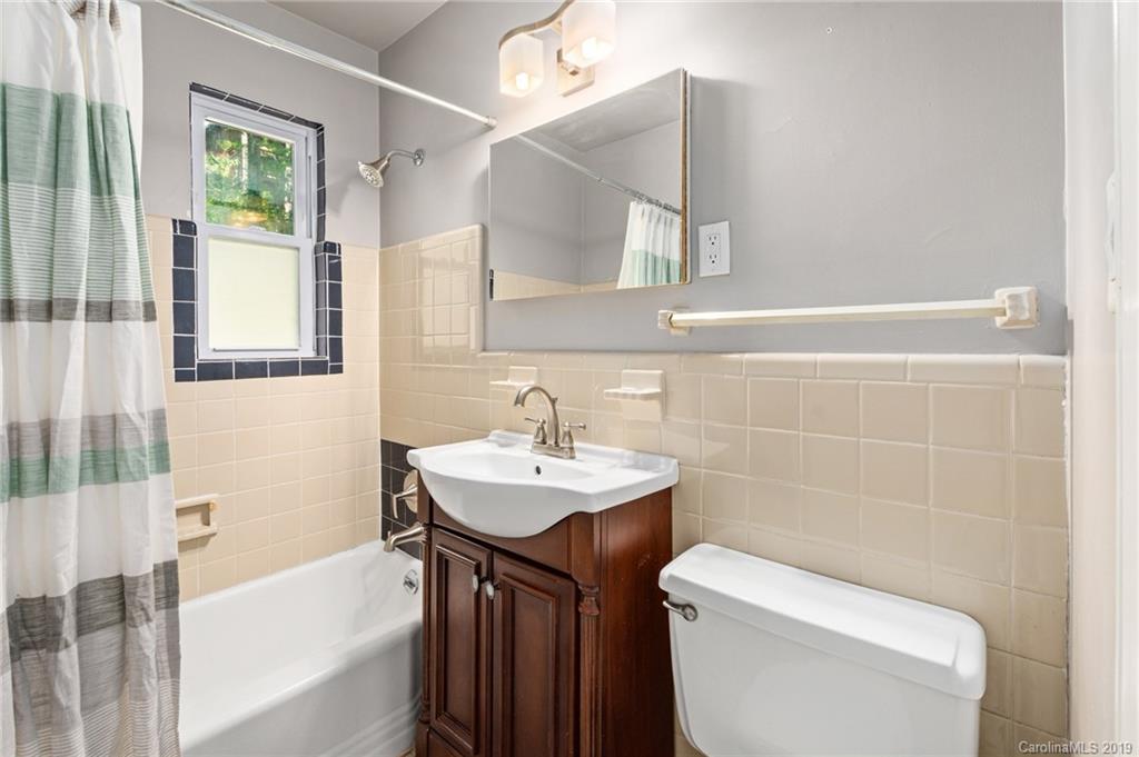 18 Maplewood Road Asheville NC 28804